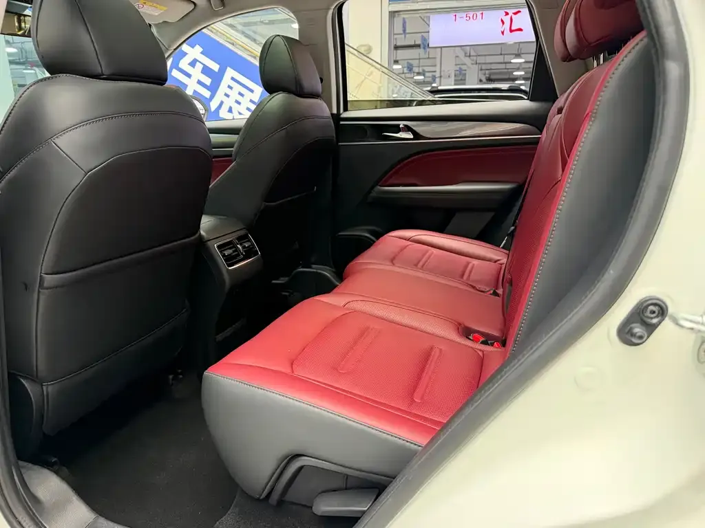 GAC Motor GS4 Plus — фото 9