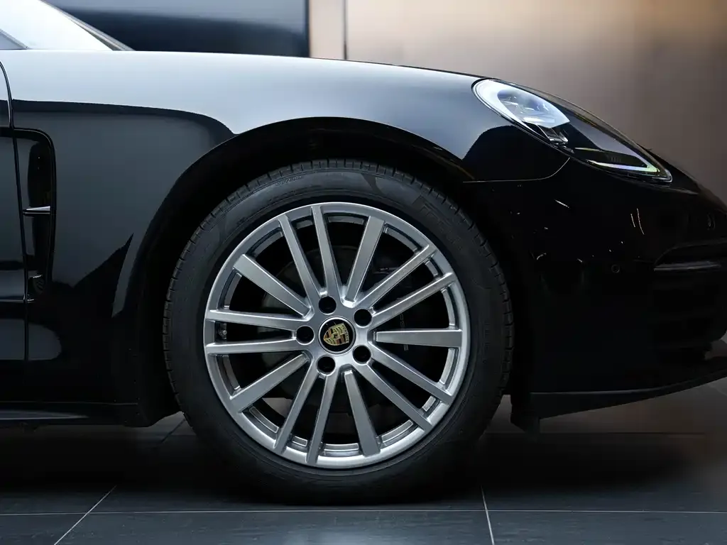Porsche Panamera — фото 6