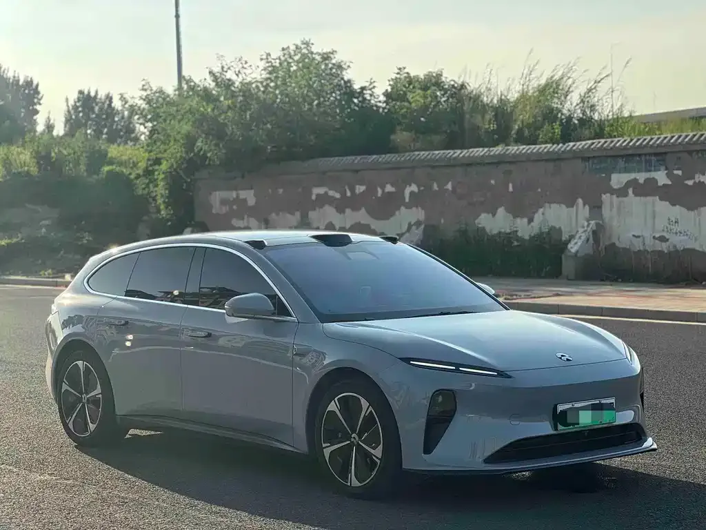 NIO ET5T 2024 из CN, фото 9