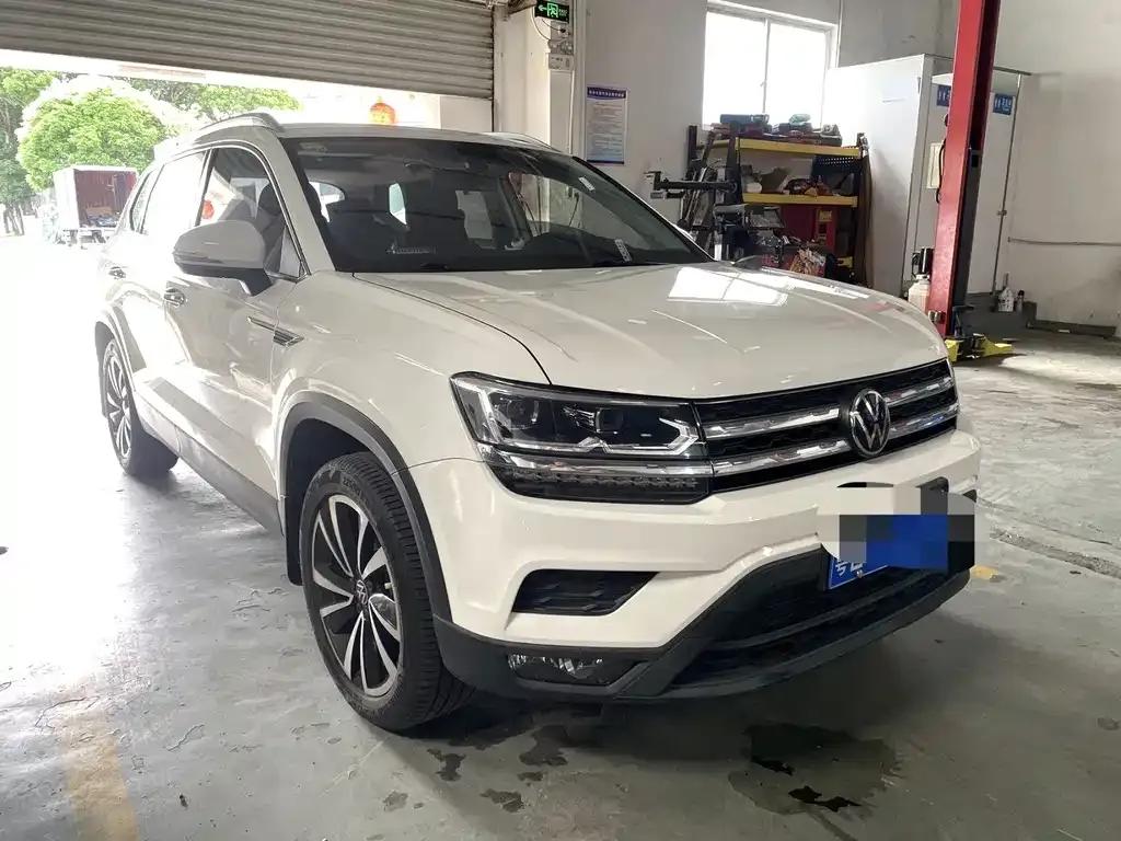 Volkswagen Tharu — фото 6