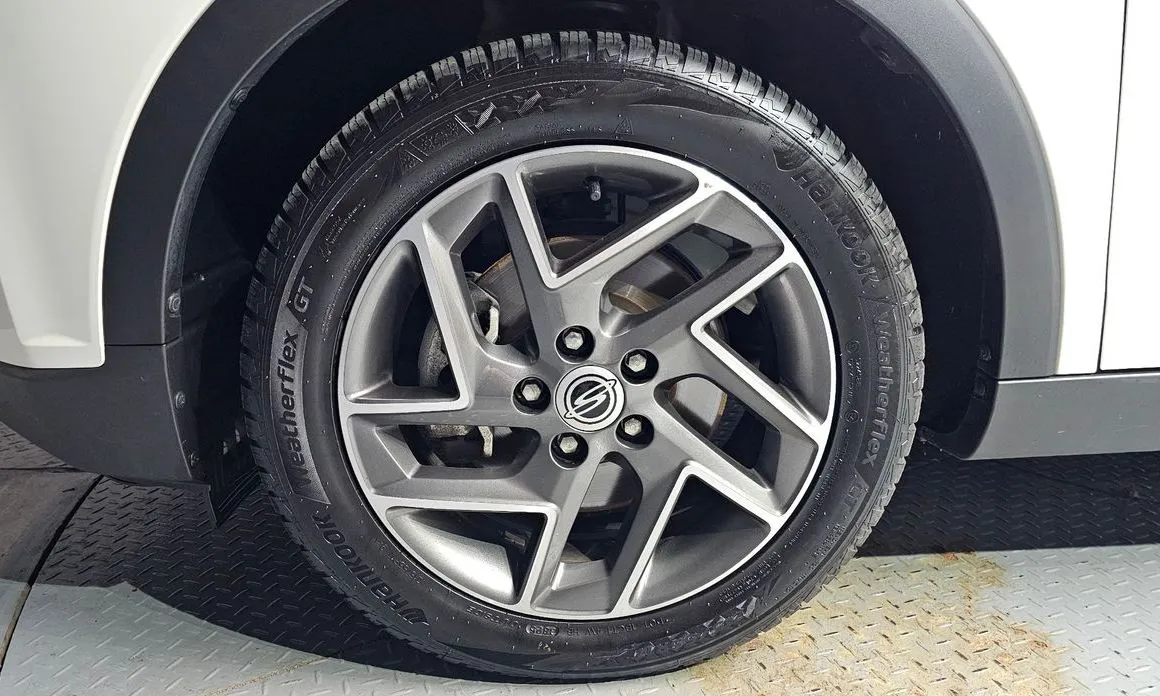 KG Mobility (Ssangyong) TIBOLI 2023 из KR, фото 9