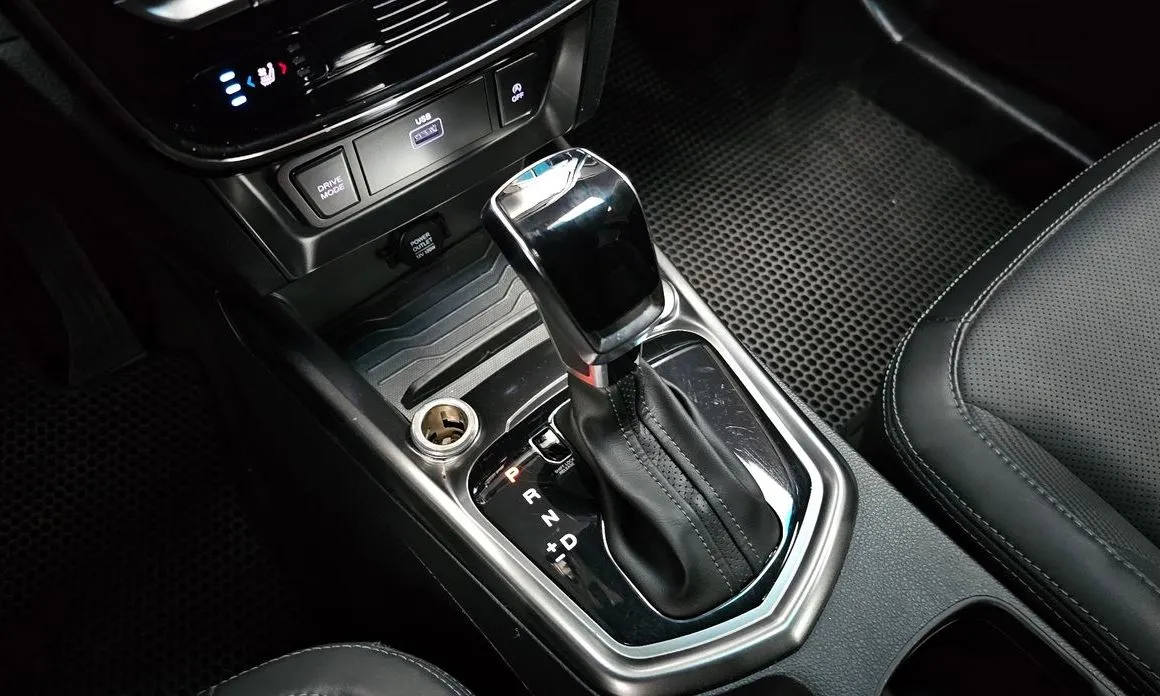 KG Mobility (Ssangyong) TIBOLI 2023 из KR, фото 6