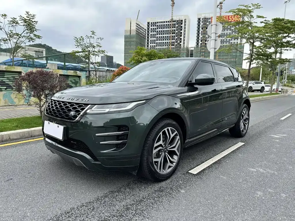 Land Rover Evoque — фото 1