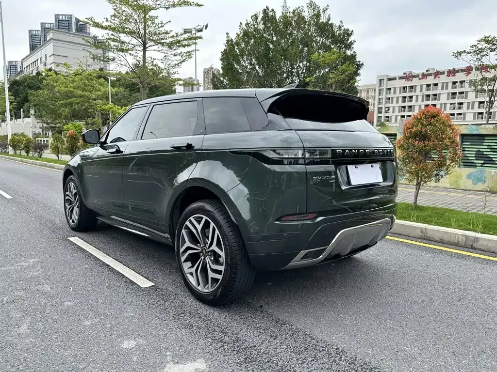 Land Rover Evoque — фото 10
