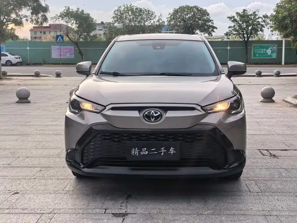 Toyota Frontlander 2023 из CN, фото 5