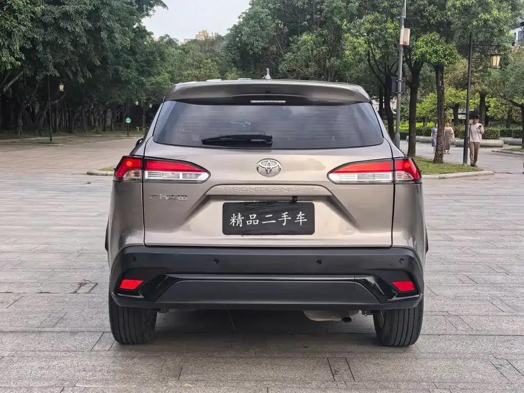 Toyota Frontlander 2023 из CN, фото 6