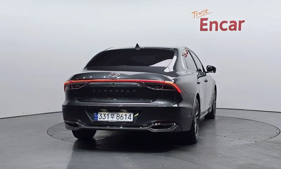 Hyundai Grandeur — фото 2