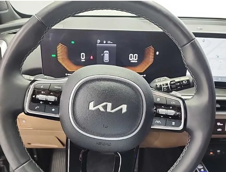 Kia Sorento — фото 10