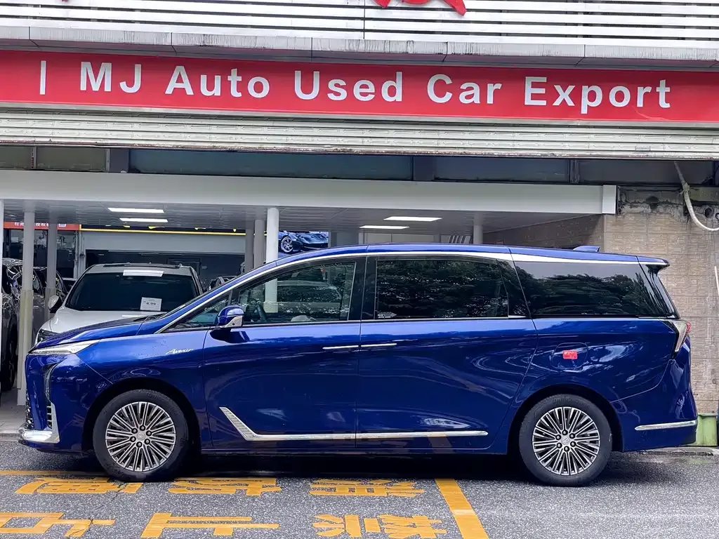 Buick GL8 Hybrid — фото 7