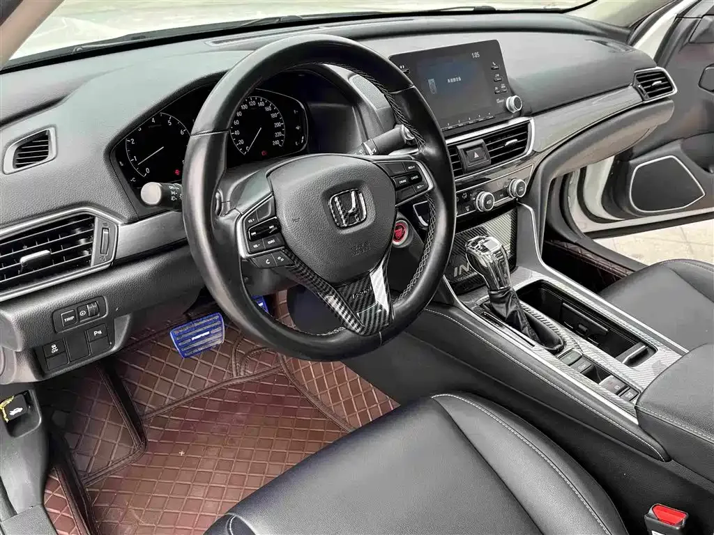 Honda Inspire — фото 4