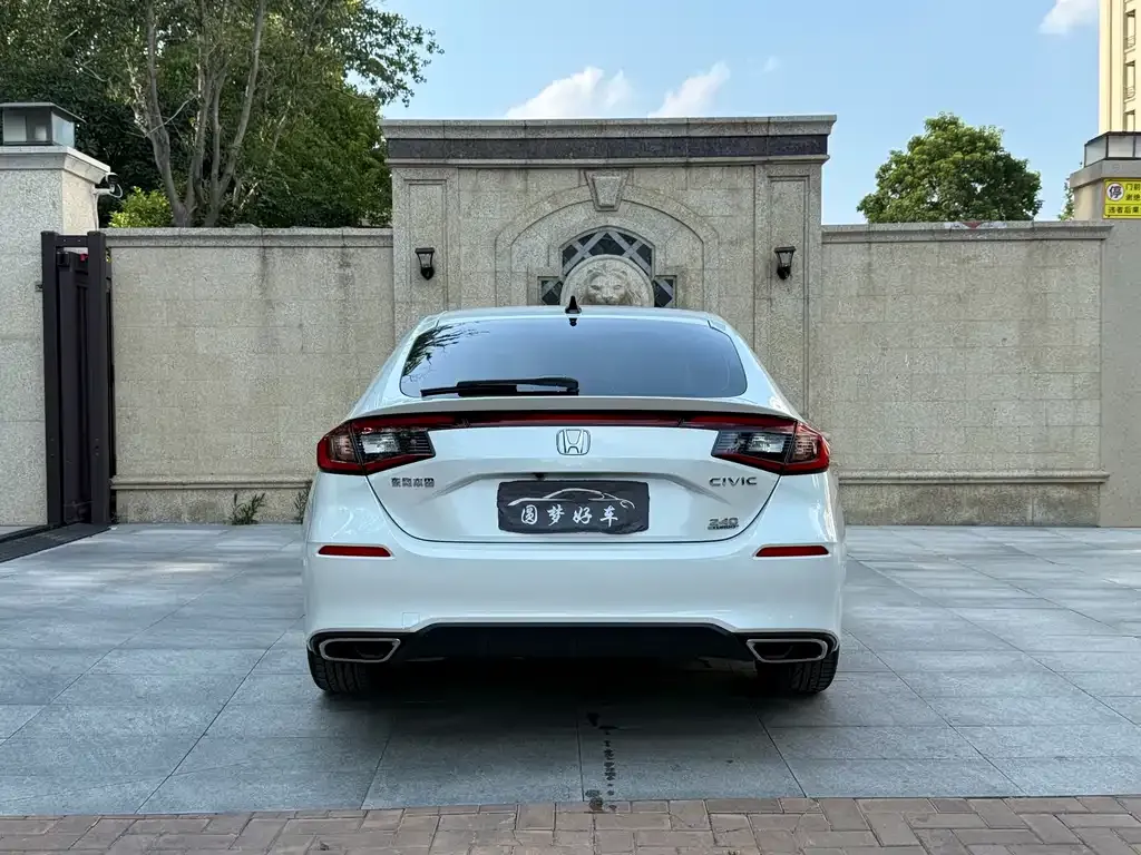 Honda Civic — фото 8