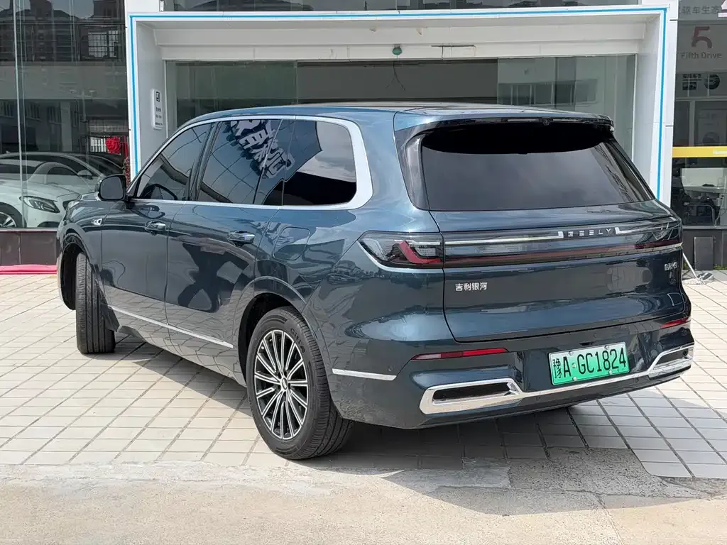 Geely Galaxy M9 — фото 5