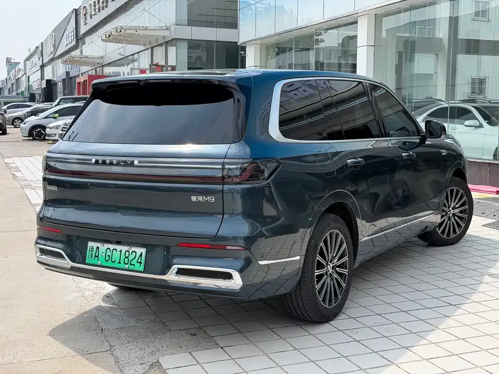 Geely Galaxy M9 — фото 8
