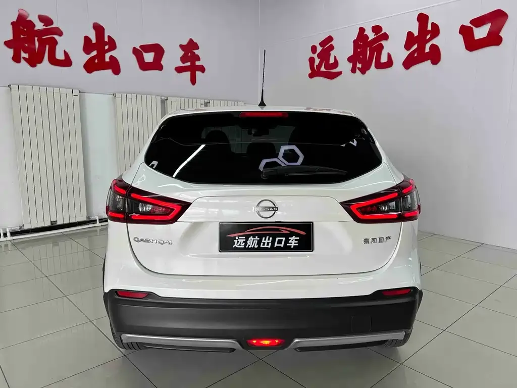 Nissan Qashqai — фото 2