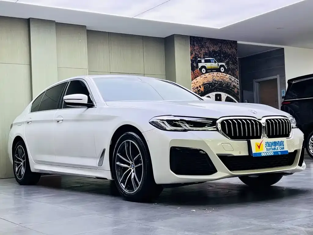 BMW 5 Series — фото 5