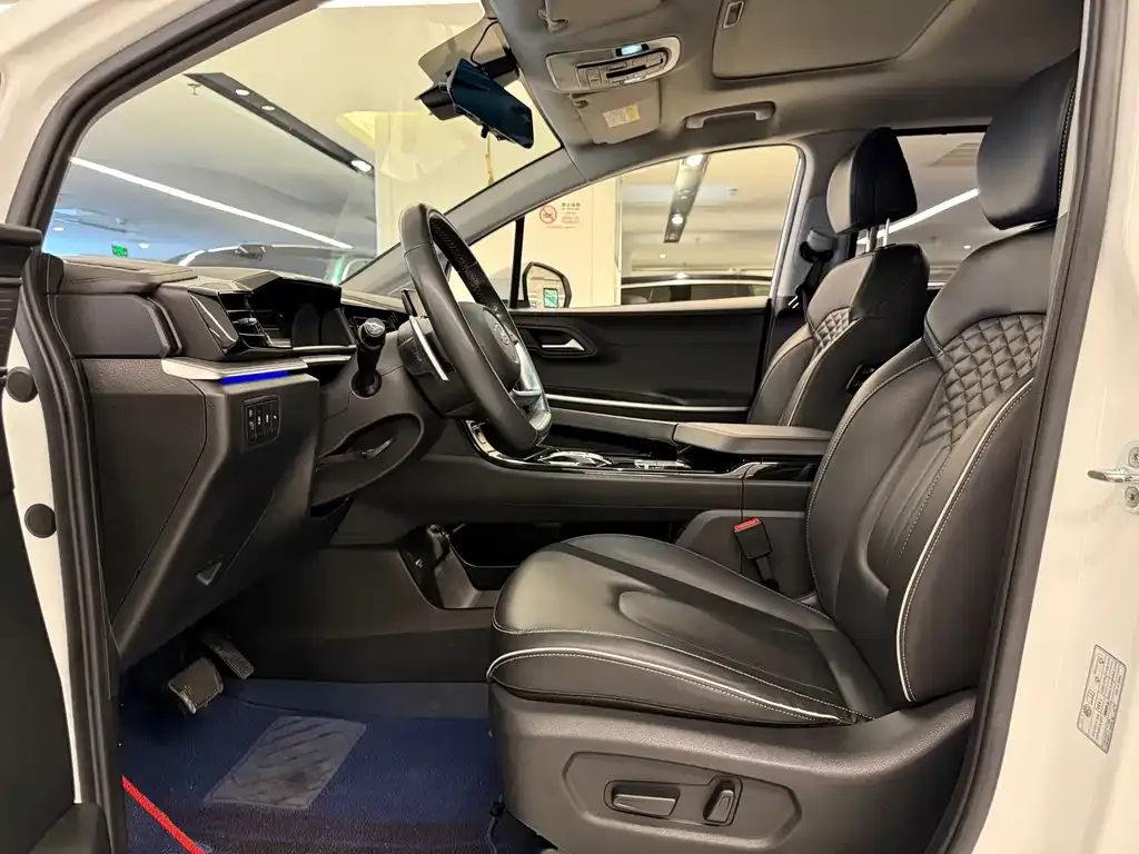 Hyundai Custo — фото 9