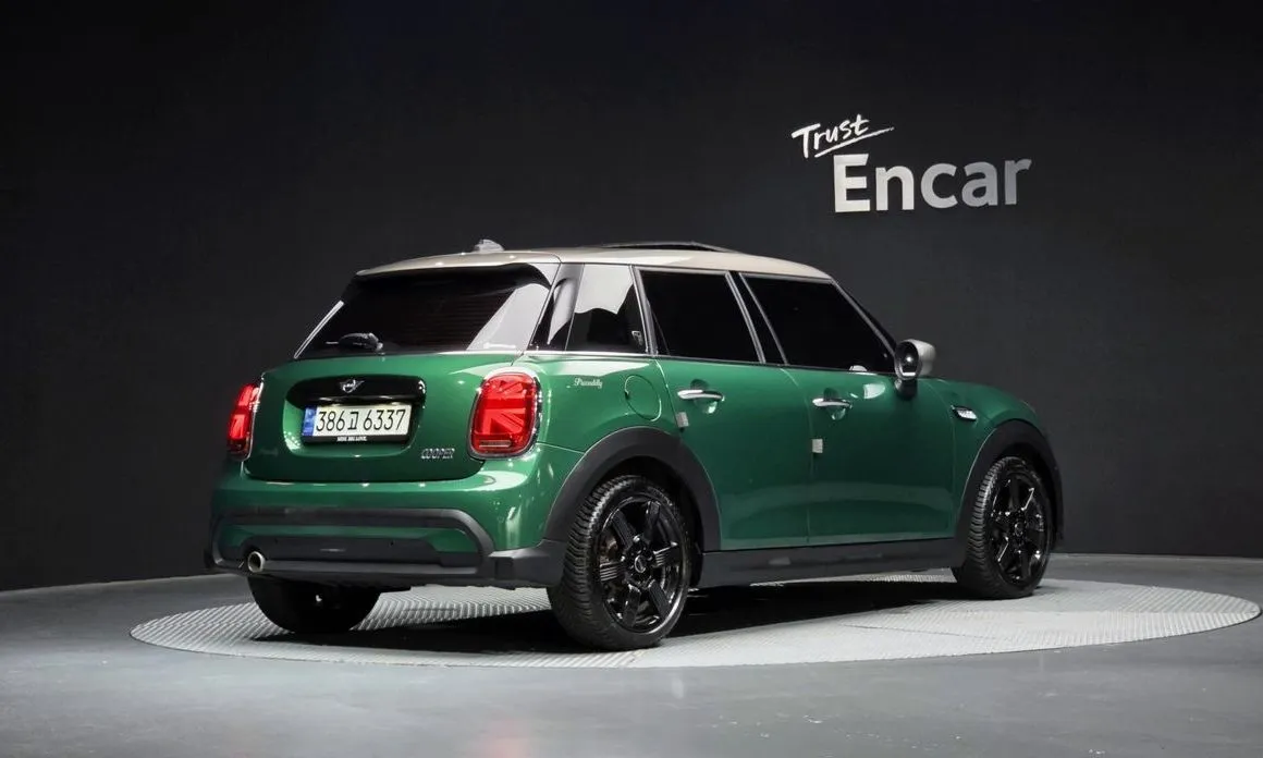 Mini Cooper 2022 из KR, фото 2