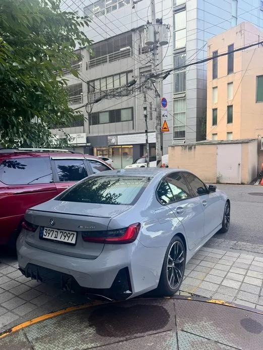 BMW 3-Series 2024 из KR, фото 3