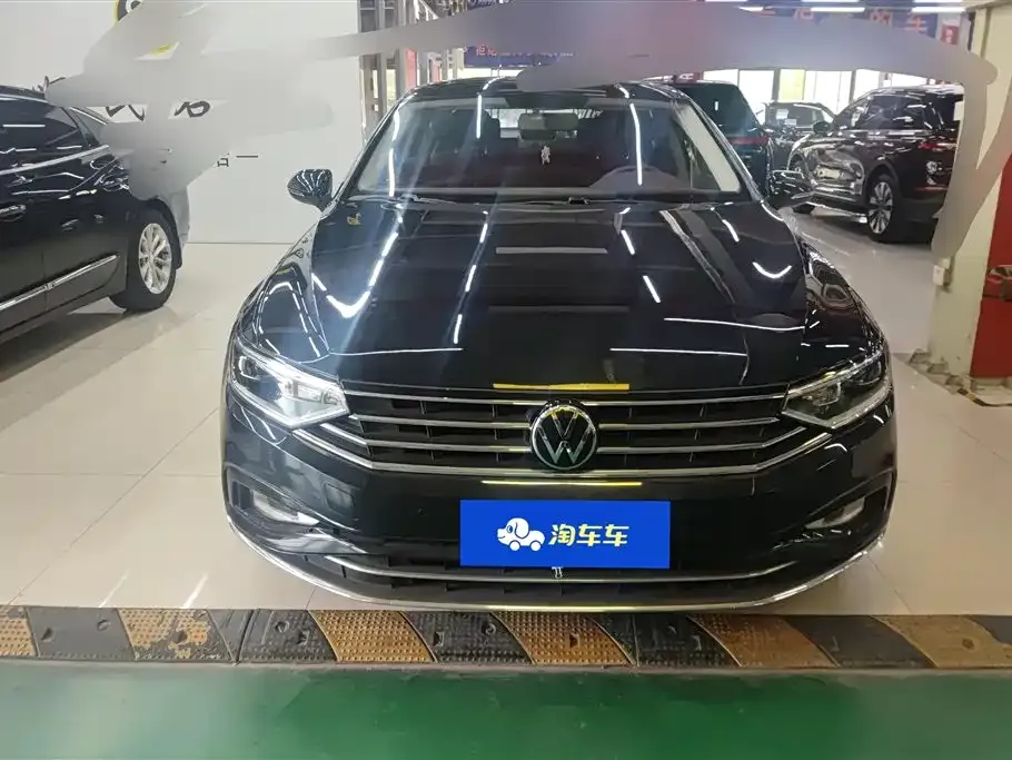 Volkswagen Magotan 2022 из CN, фото 9