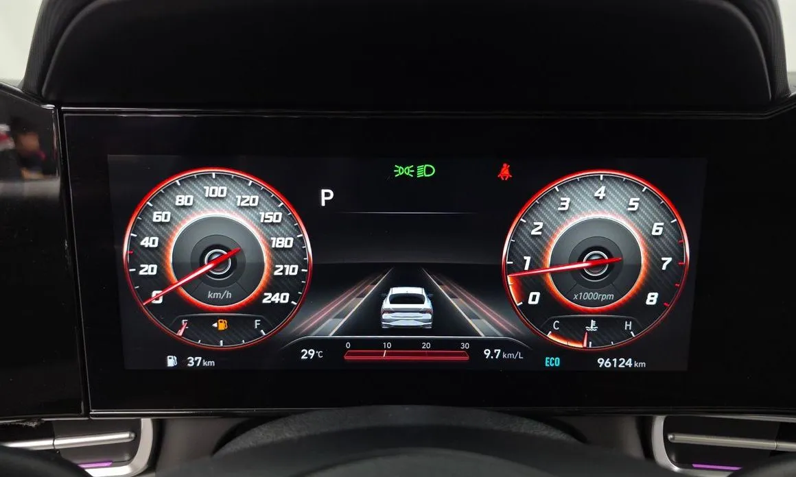 Hyundai AVANTE — фото 2