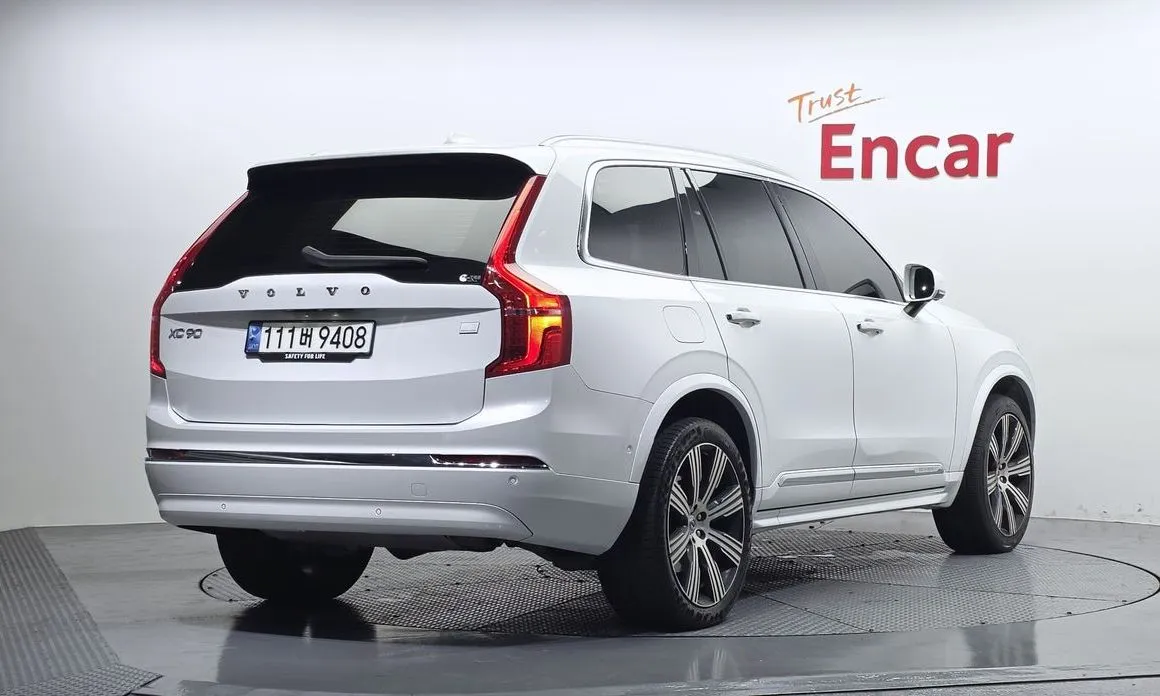 Volvo XC90 2023 из KR, фото 5