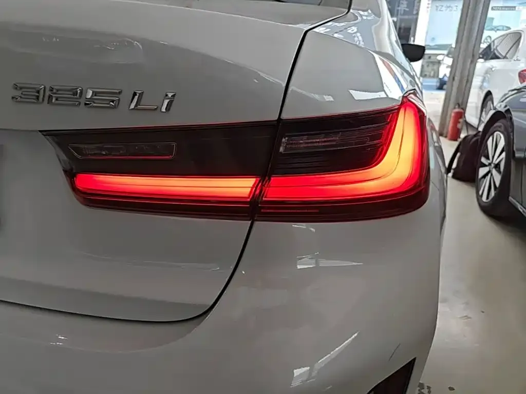 BMW 3 Series — фото 2