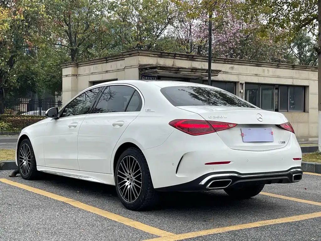 Mercedes-Benz C-Class — фото 10
