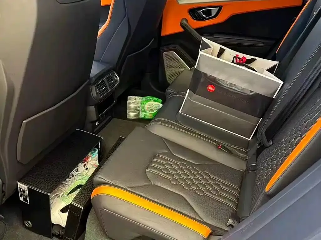 Lamborghini Urus — фото 3