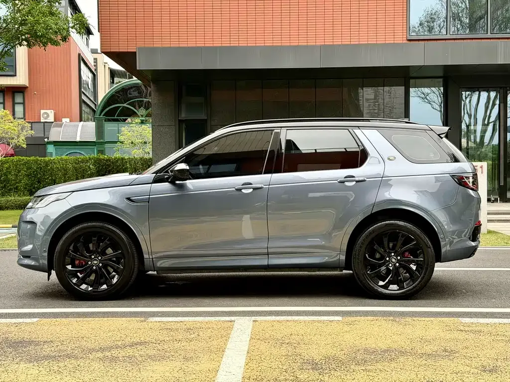 Land Rover Discovery Sport — фото 8
