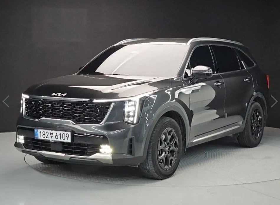 Kia Sorento — фото 1