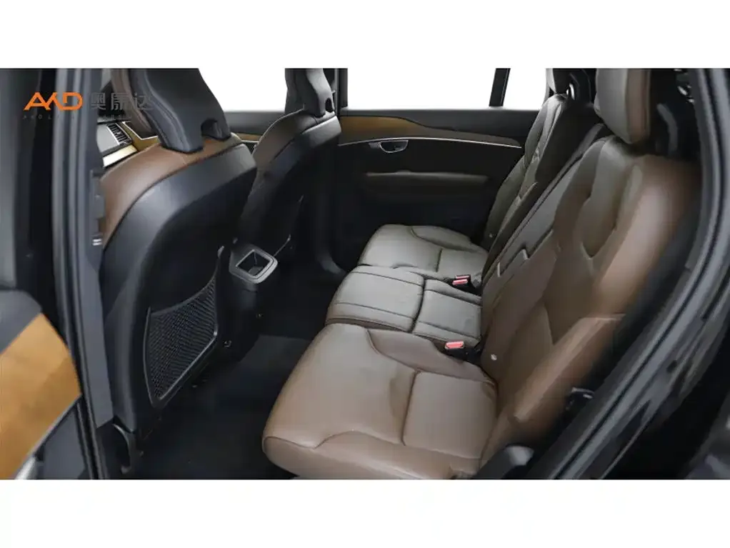 Volvo XC90 2024 из CN, фото 6
