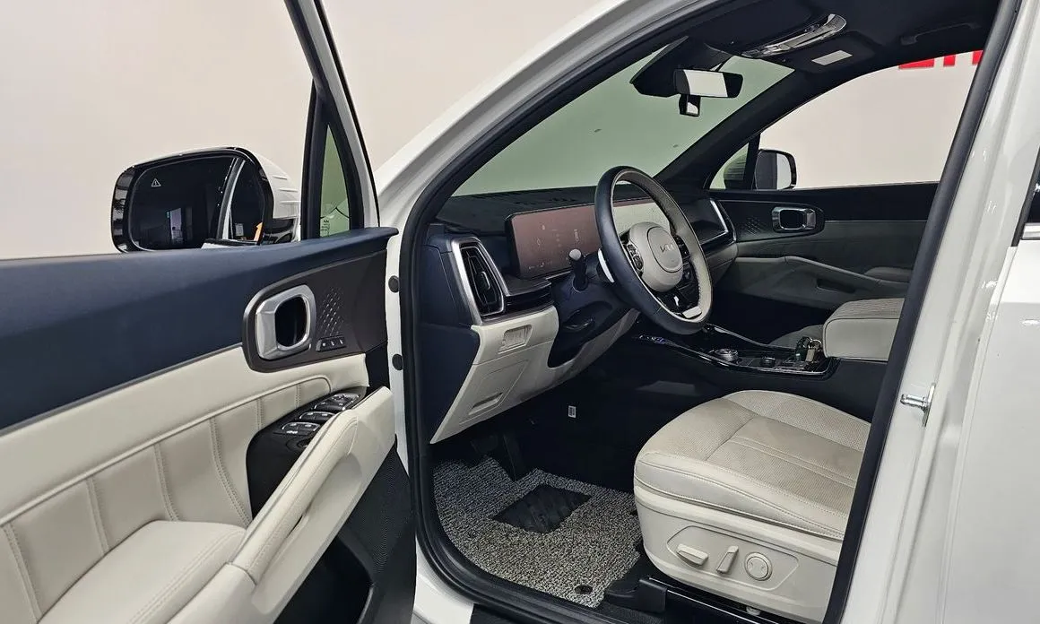 Kia Sorento — фото 5