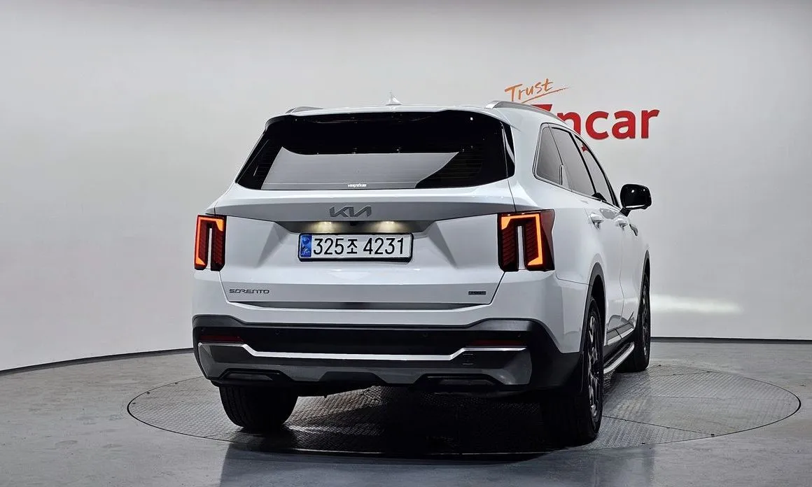 Kia Sorento — фото 3