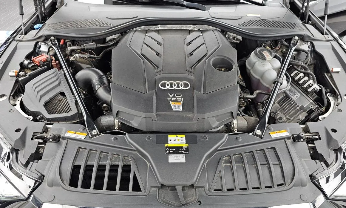 Audi A8 2021 из KR, фото 5