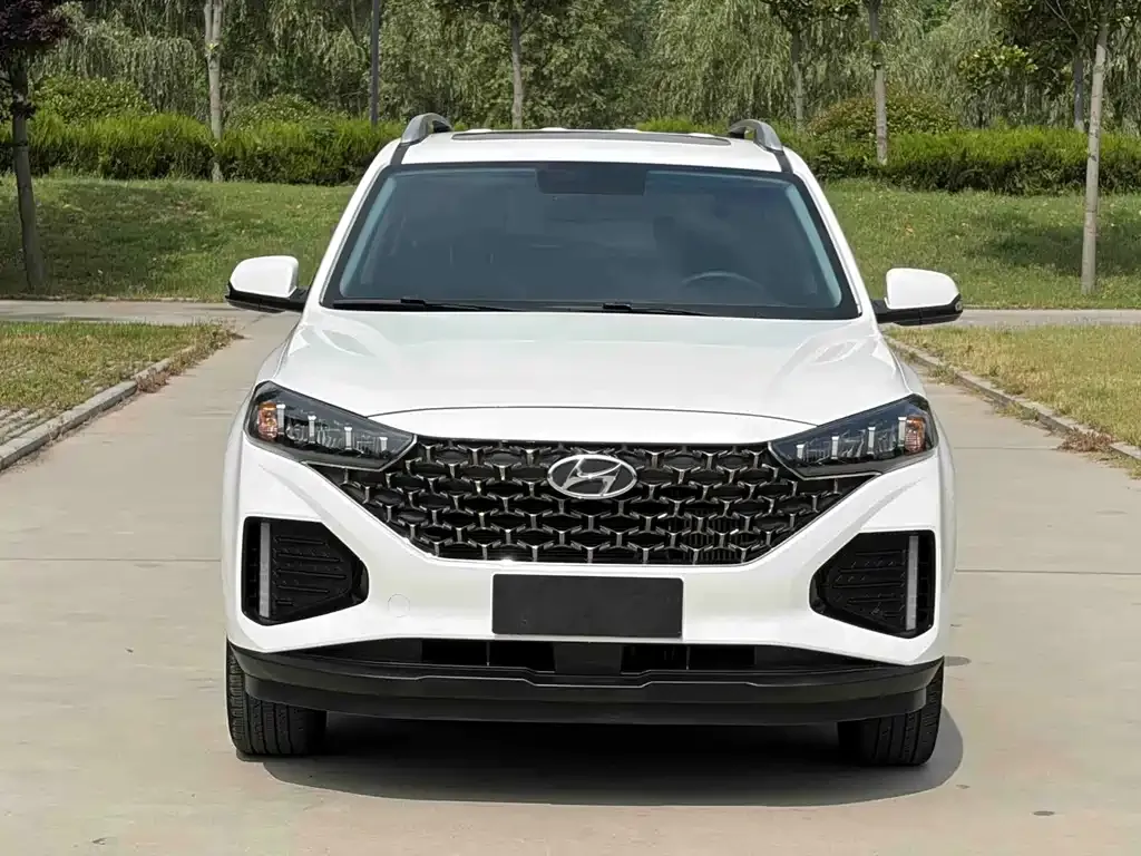 Hyundai ix35 2022 из CN, фото 4