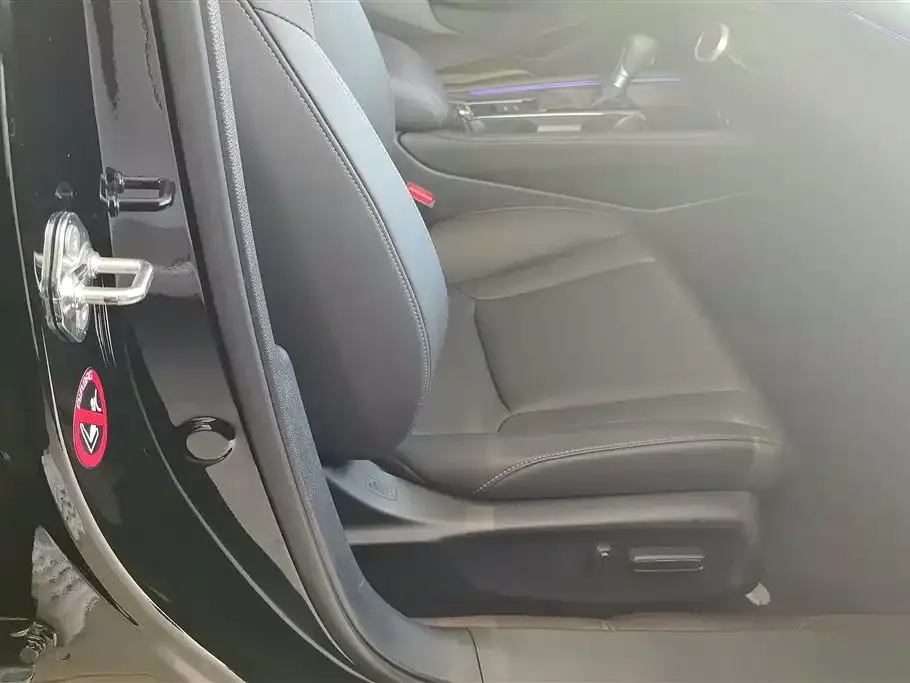 Honda Accord — фото 6