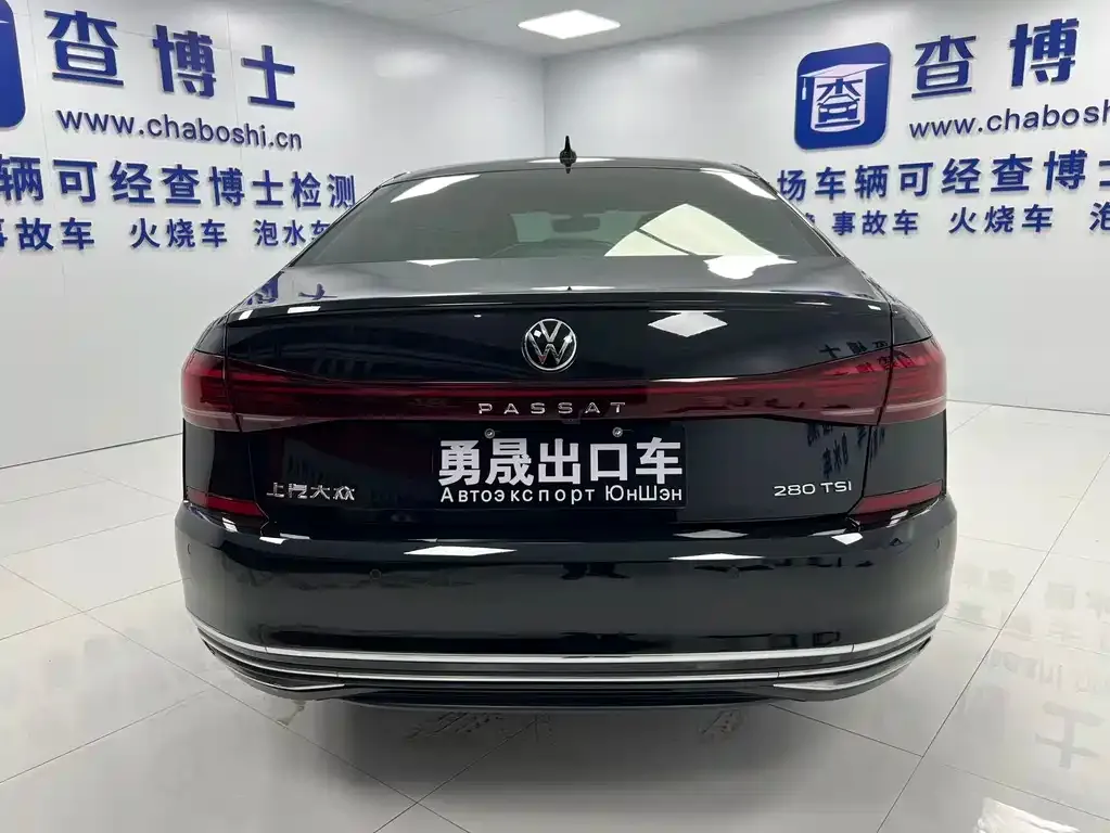Volkswagen Passat — фото 10