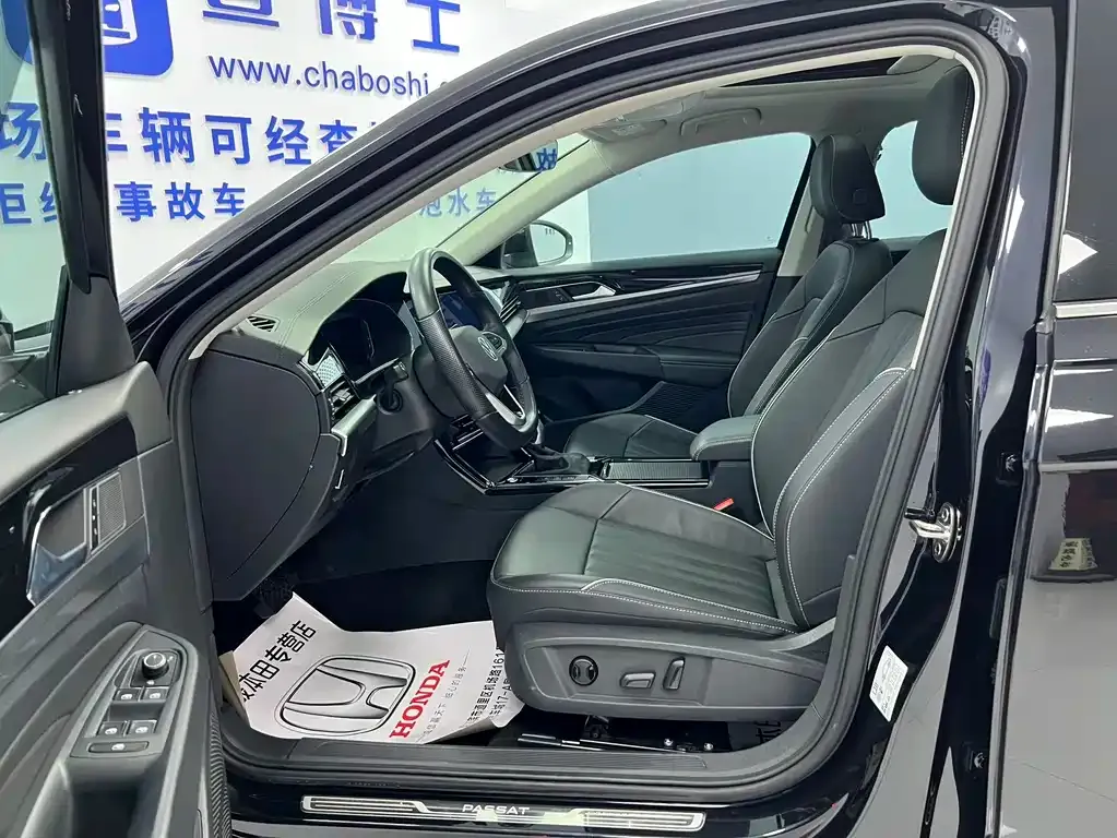 Volkswagen Passat — фото 7