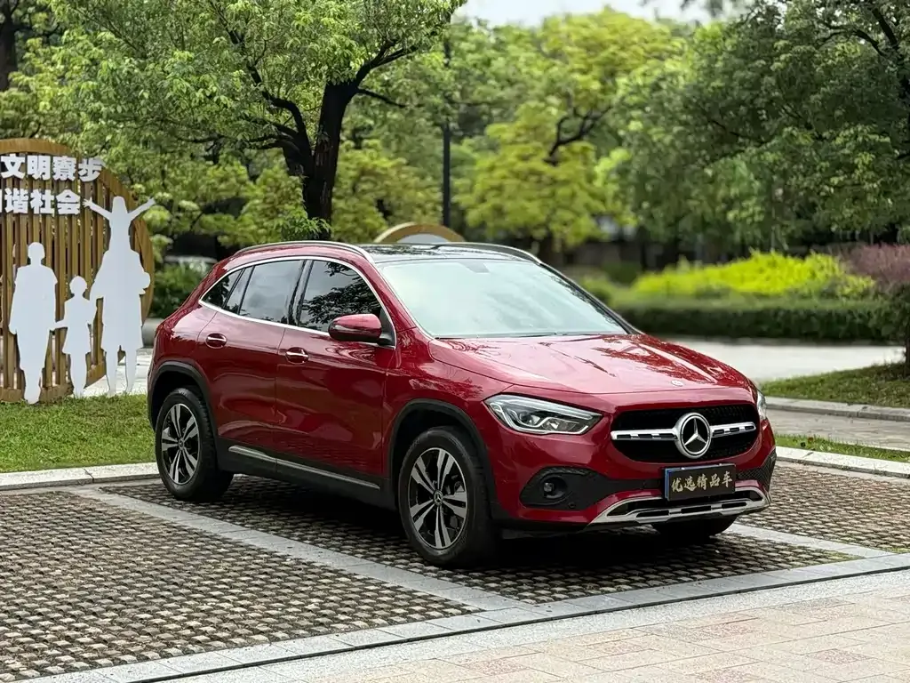 Mercedes-Benz GLA — фото 4