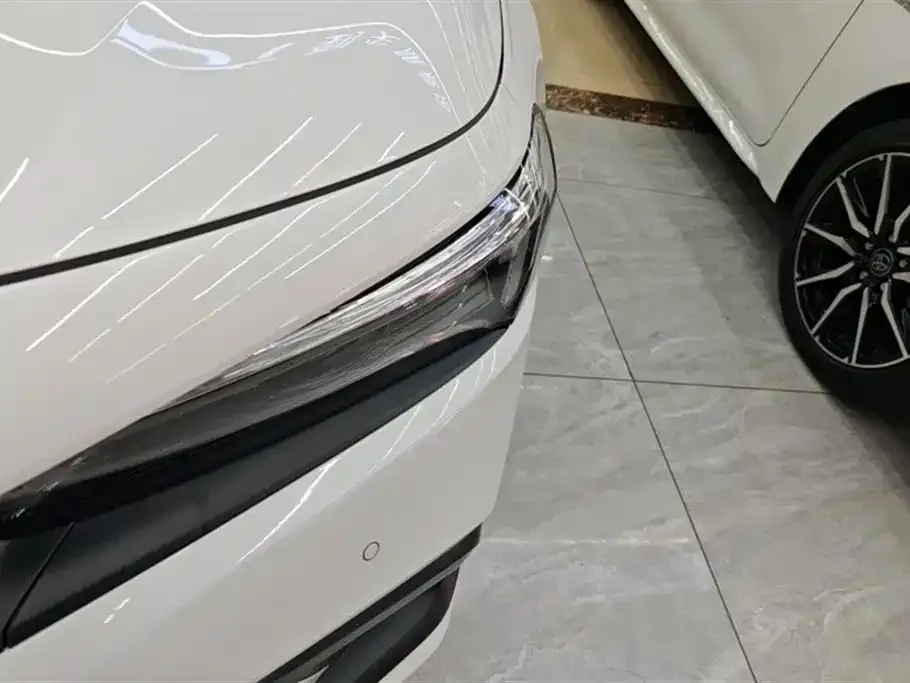 Honda Civic — фото 7