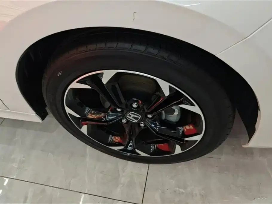 Honda Civic — фото 8