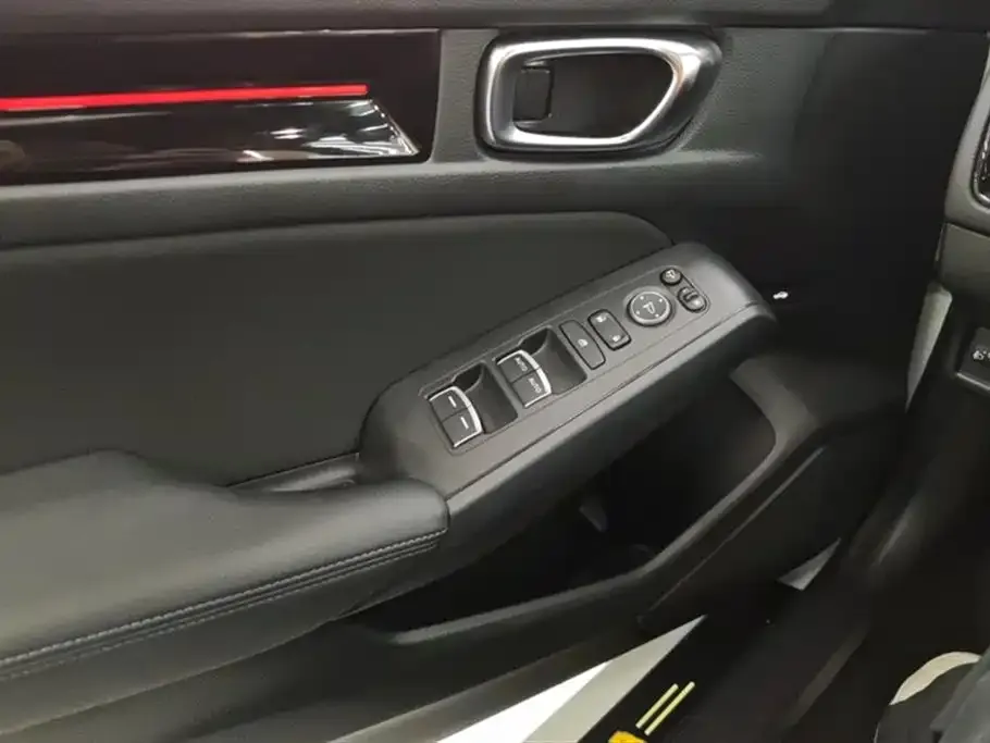Honda Civic — фото 6