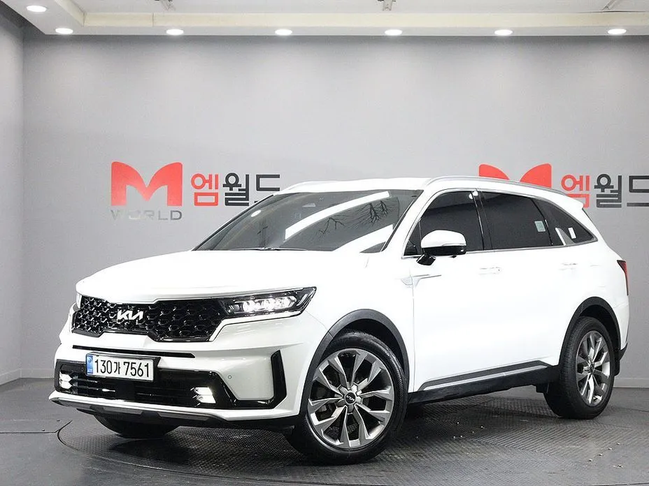 Kia Sorento — фото 1
