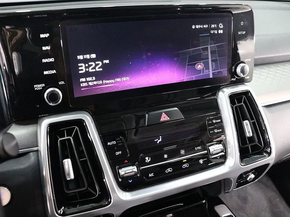 Kia Sorento — фото 10