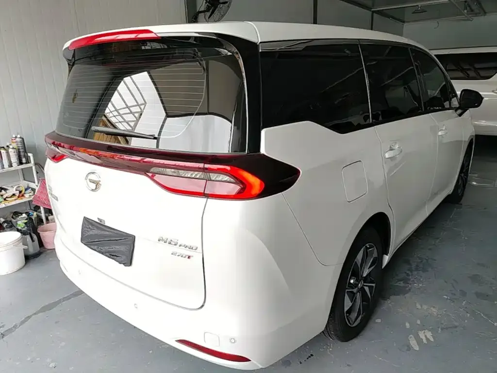 GAC Motor Trumpchi M6 — фото 10
