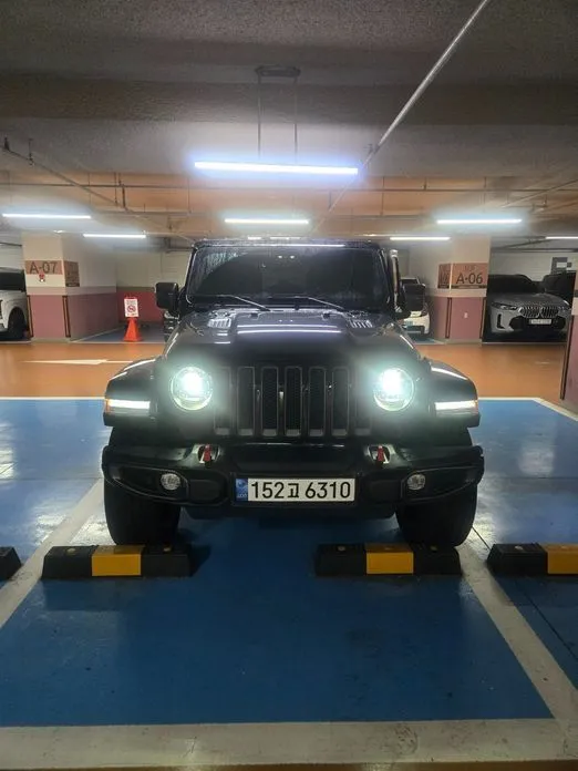 Jeep Wrangler 2021 из KR, фото 2