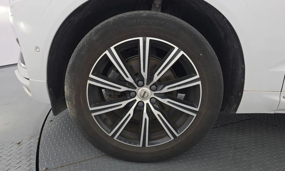 Volvo XC60 2021 из KR, фото 7