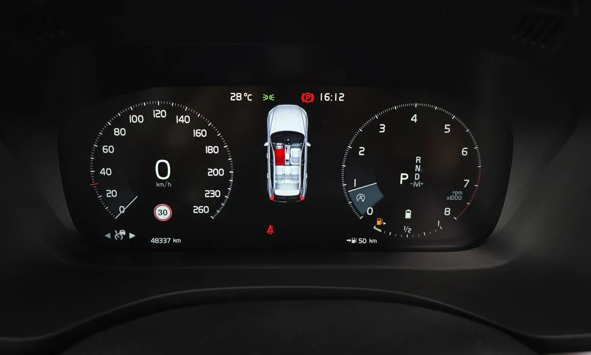 Volvo XC60 2021 из KR, фото 3