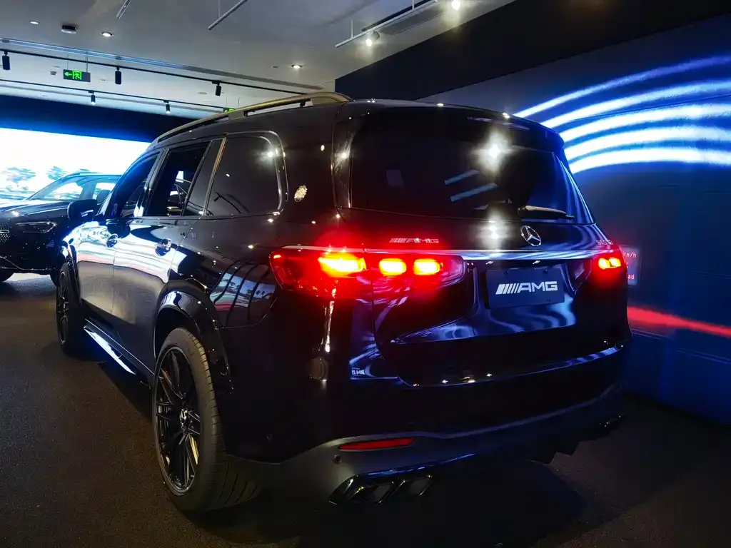 Mercedes-Benz GLS AMG — фото 4