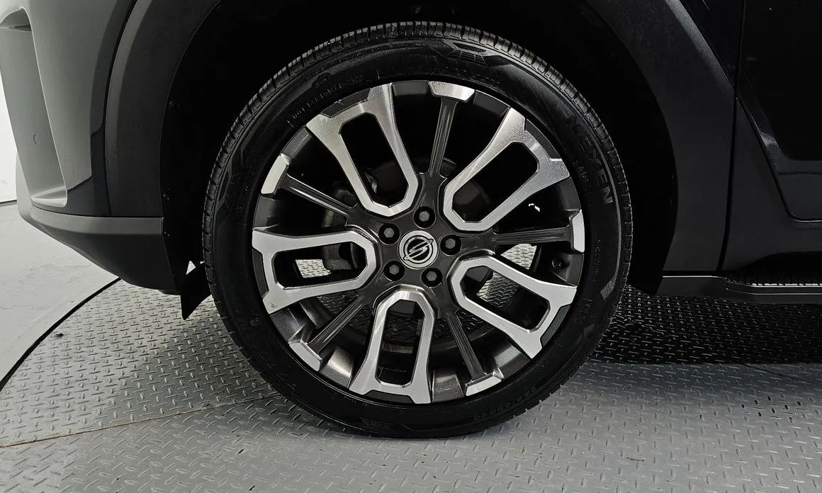 KG Mobility (Ssangyong) Torres — фото 6